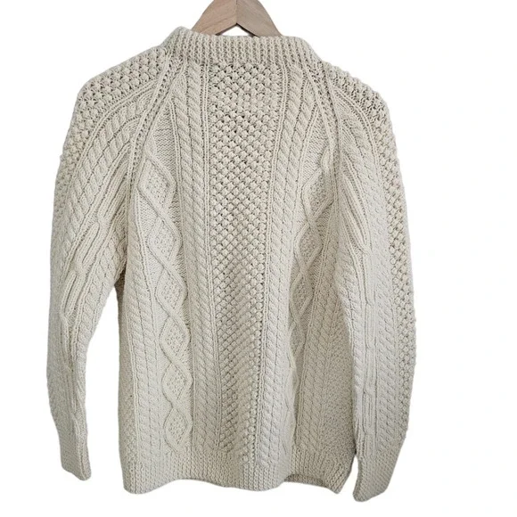 Monaghans Traditional Irish Wool Cardigan Womens Size Large 42 Heavy Cable Knit - Picture 2 of 7